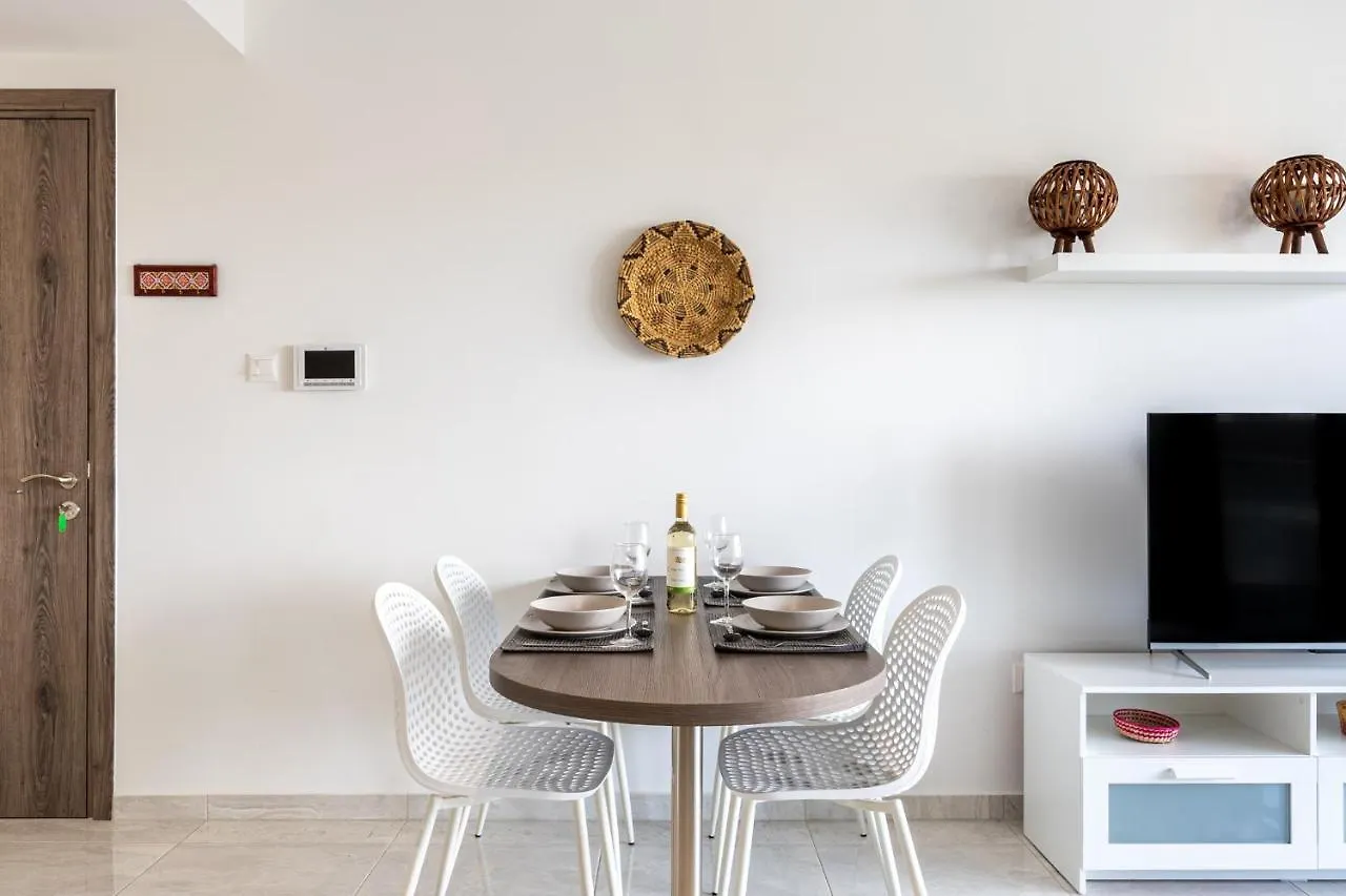 Διαμέρισμα Bonne Heure 1-Br Apt In Λάρνακα